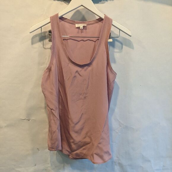 Equipment silk tank size S in EUC - Picture 1 of 5